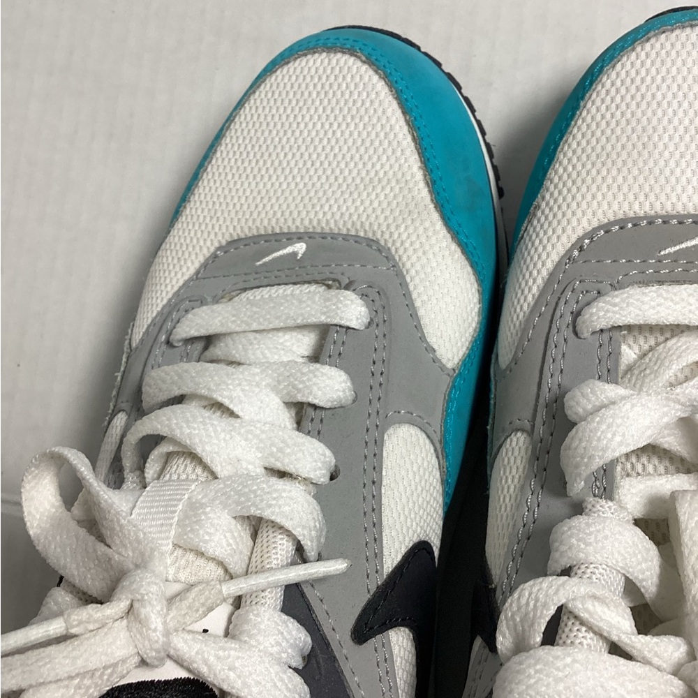 Nike Air Teal and White Sneakers Women sz 6.5 - Picture 6 of 14